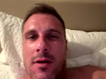 Lukeserkanic Chaturbate stream image from November 22, 2025