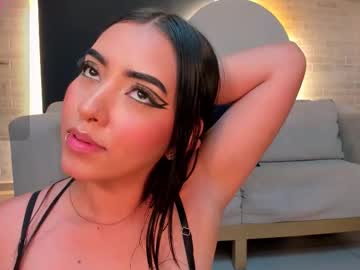 Sophielanne Chaturbate stream image from November 22, 2025