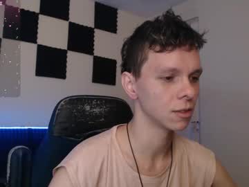 Bryamado Chaturbate stream image from November 22, 2025