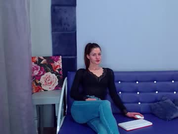Katerinarx Chaturbate stream image from November 22, 2025