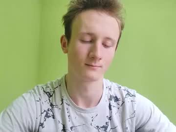 Skyvolt9 Chaturbate stream image from November 22, 2025