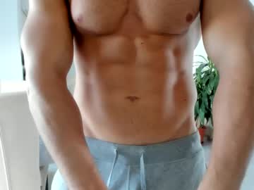 Woolfiie Chaturbate stream image from November 22, 2025