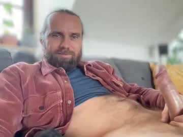 D0n_Gi0vanni Chaturbate stream image from November 22, 2025