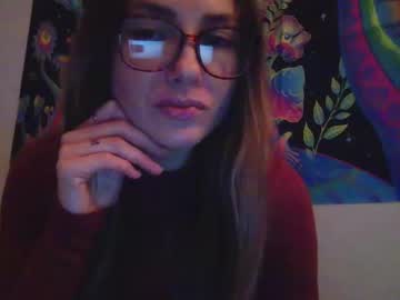 Lil_Bit_Midnightmuse Chaturbate stream image from November 22, 2025