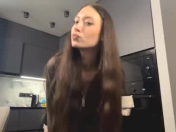 Dallasbuzzanca Chaturbate stream image from November 22, 2025
