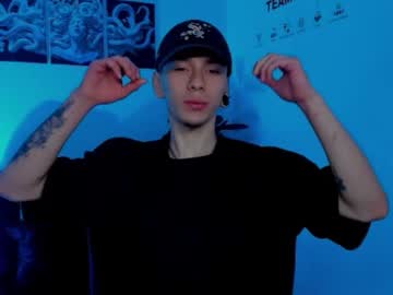 James_Adamss_ Chaturbate stream image from November 22, 2025