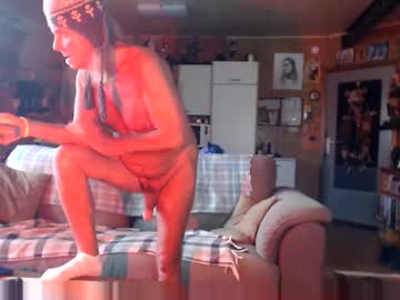 Lovetobenaked10 Chaturbate stream image from November 22, 2025