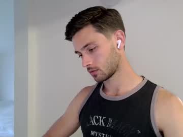 Thewaiter2025 Chaturbate stream image from November 22, 2025