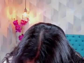 Lindabreexlove Chaturbate stream image from November 22, 2025