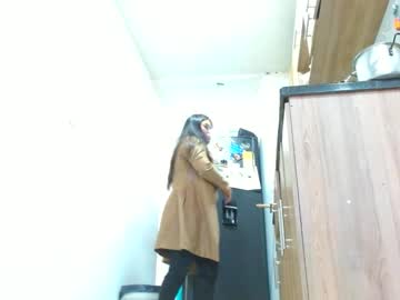 Anaids_Dam Chaturbate stream image from November 22, 2025