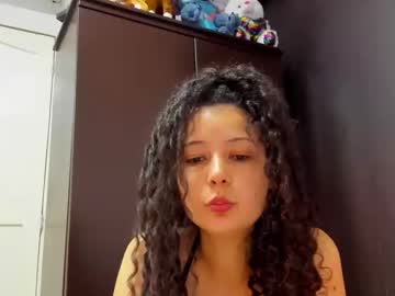 Misslatinrose Chaturbate stream image from November 22, 2025