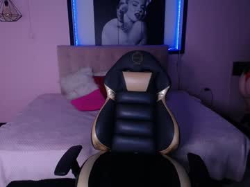 Sara_Valderrama_ Chaturbate stream image from November 22, 2025