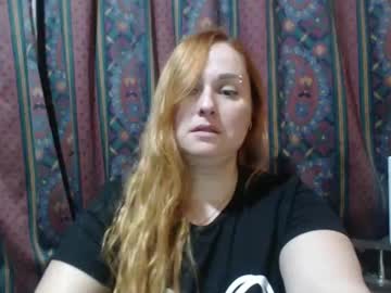 Zara_Red Chaturbate stream image from November 22, 2025