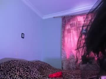 Luciana_Evaans Chaturbate stream image from November 22, 2025
