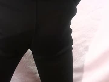 Illubricat Chaturbate stream image from November 22, 2025
