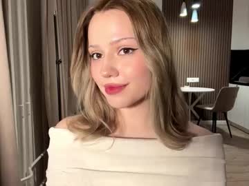 Sandrariolo Chaturbate stream image from November 22, 2025