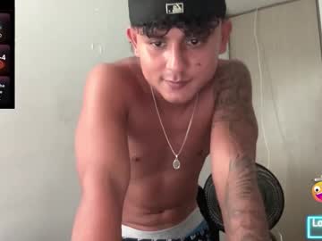 Bob_Pettersonn Chaturbate stream image from November 22, 2025