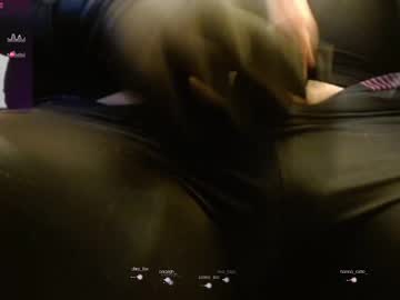 Iliumd Chaturbate stream image from November 22, 2025