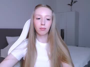 Luna_Insanity Chaturbate stream image from November 22, 2025