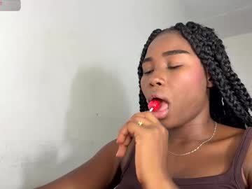 Sara_Muscle Chaturbate stream image from November 22, 2025