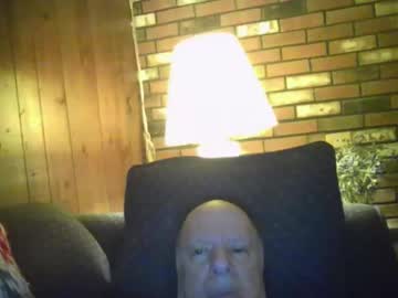 Bearmantitsx Chaturbate stream image from November 22, 2025