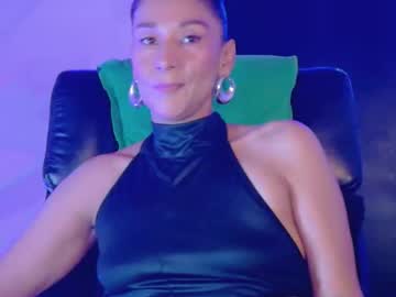 Fenixox333 Chaturbate stream image from November 22, 2025