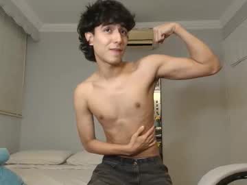 Salvatore_Montt Chaturbate stream image from November 23, 2025