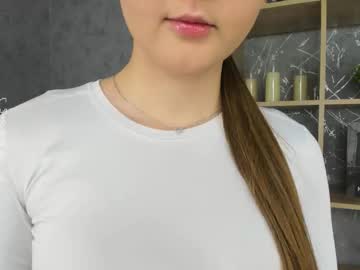 Arieceruantes Chaturbate stream image from November 23, 2025