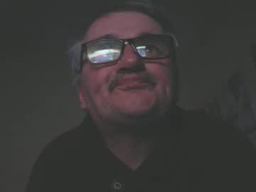 Chatubatelee555 Chaturbate stream image from November 23, 2025