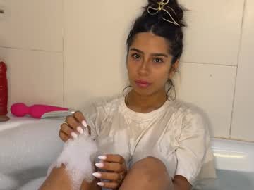 Julia_Mendes Chaturbate stream image from November 23, 2025