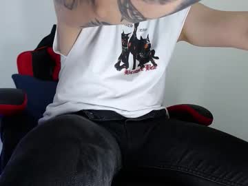 Leo_Cumming01 Chaturbate stream image from November 23, 2025