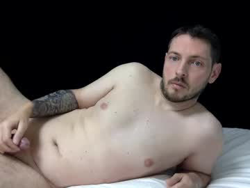 Lauken10 Chaturbate stream image from November 23, 2025