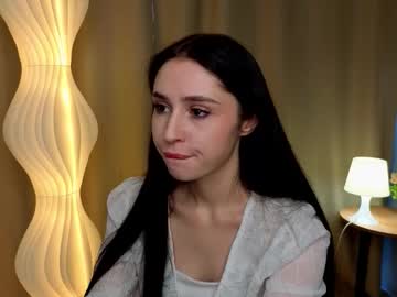 Sierraholabaugh Chaturbate stream image from November 23, 2025