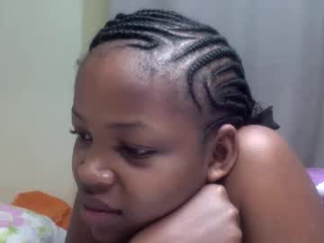 Misty_Shee Chaturbate stream image from November 23, 2025