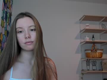Bam_Bi Chaturbate stream image from November 23, 2025