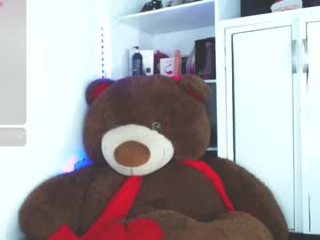 Mia_Fernand Chaturbate stream image from November 23, 2025