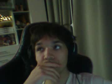 Whitekingg Chaturbate stream image from November 23, 2025