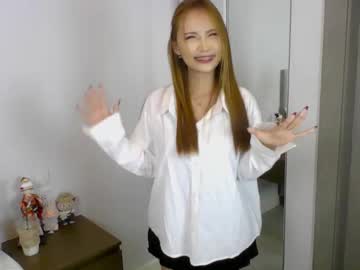 Lilly_Litty Chaturbate stream image from November 23, 2025