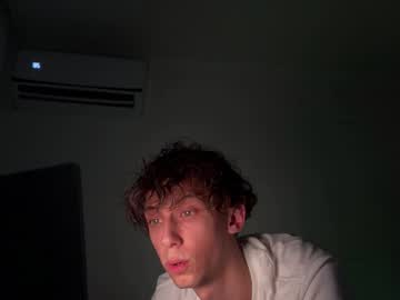 Wheremydaydream Chaturbate stream image from November 23, 2025