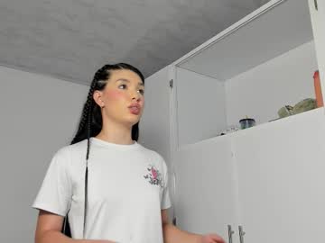 Emperatriiiz Chaturbate stream image from November 23, 2025