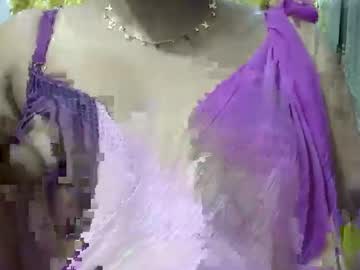 Horneydesibaby Chaturbate stream image from November 23, 2025