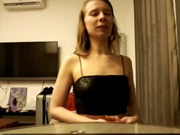 Magaretunion Chaturbate stream image from November 23, 2025