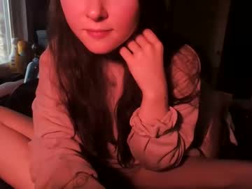 Soursou Chaturbate stream image from November 23, 2025