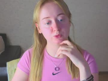 _Sofiy_Milashka Chaturbate stream image from November 23, 2025