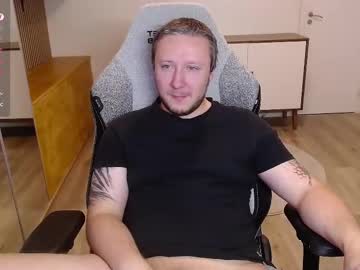 Yhdxhy Chaturbate stream image from November 23, 2025