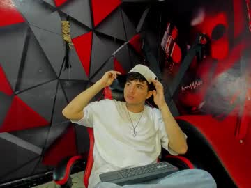 Angel_Latinboy23 Chaturbate stream image from November 23, 2025