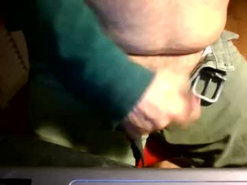 Bearacuda555 Chaturbate stream image from November 23, 2025