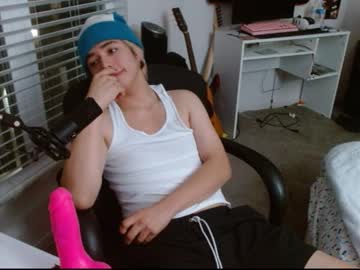 Zackc2250 Chaturbate stream image from November 23, 2025
