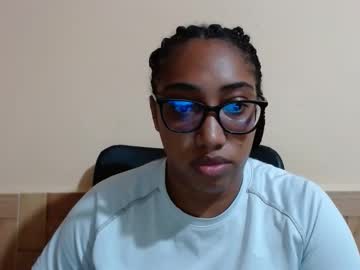 Ava_F0xy Chaturbate stream image from November 23, 2025
