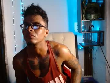 Blackmen117uncs Chaturbate stream image from November 23, 2025